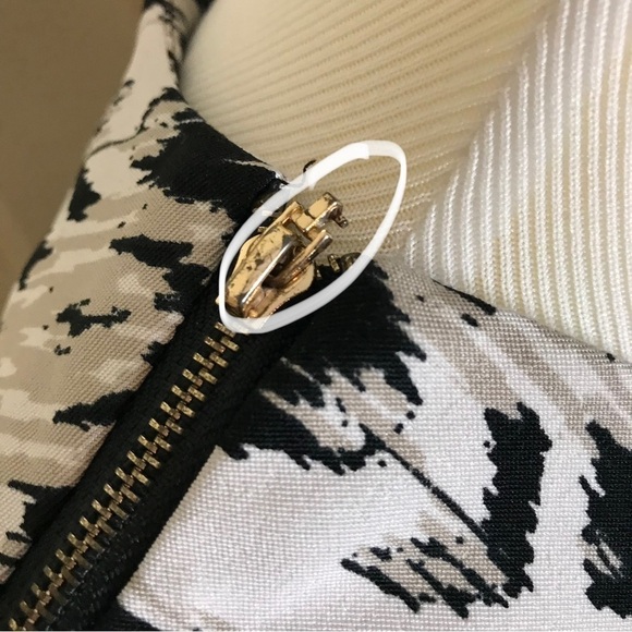 AB‎ Studio Size 14 Sheath Sleeveless Dress Work Career Black White Career Flaw - Picture 6 of 10